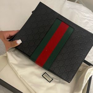GUCCI clutch
